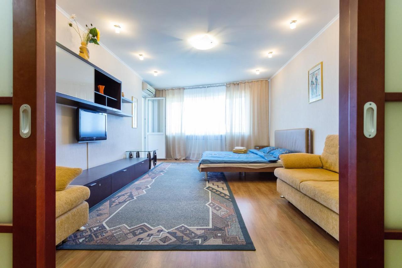 Apartments On Darnitsa เคียฟ ห้อง รูปภาพ
