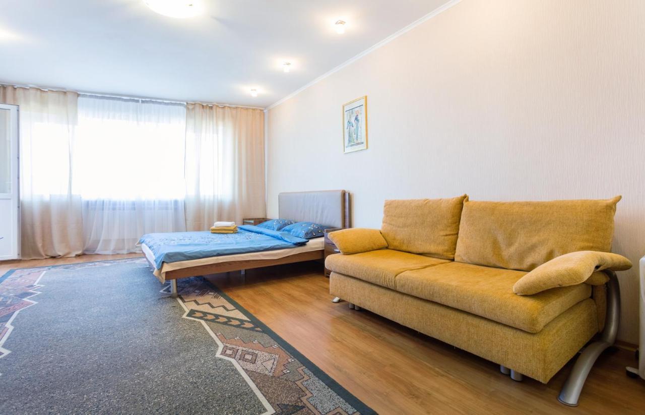 Apartments On Darnitsa เคียฟ ห้อง รูปภาพ